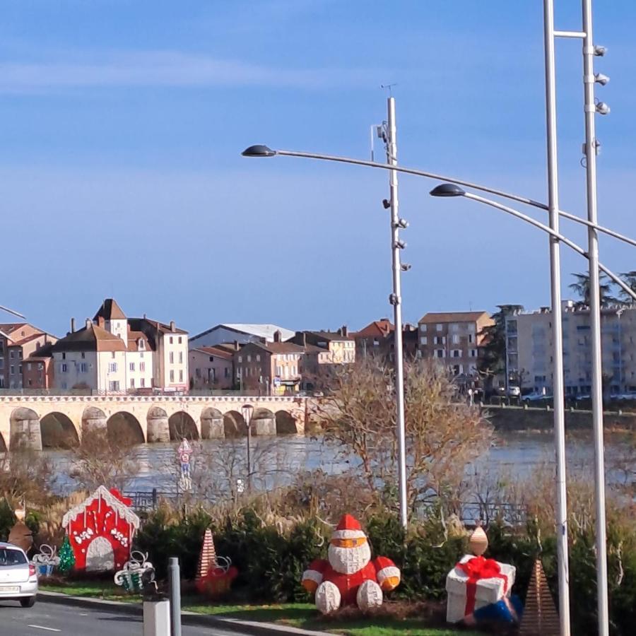 Center Macon Charmant Appartement Avec Vue Sur La Saone Екстер'єр фото